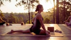 4 Evening Yoga Poses to Release Tight Hips and Reduce Lower-Body Tension